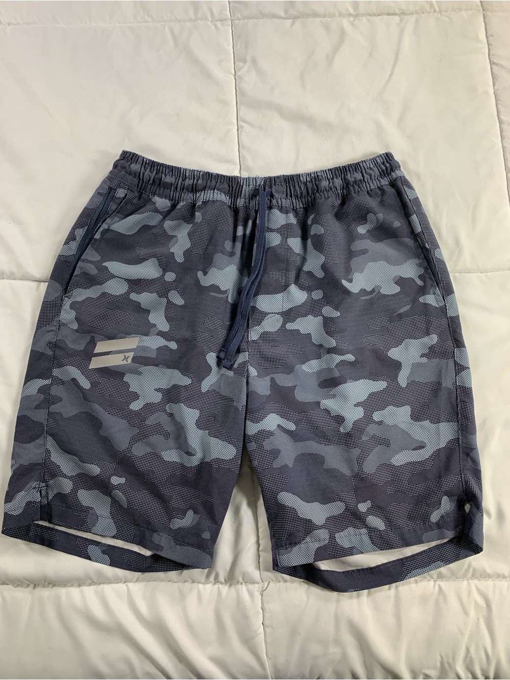 Preloved Hurley shorts size S